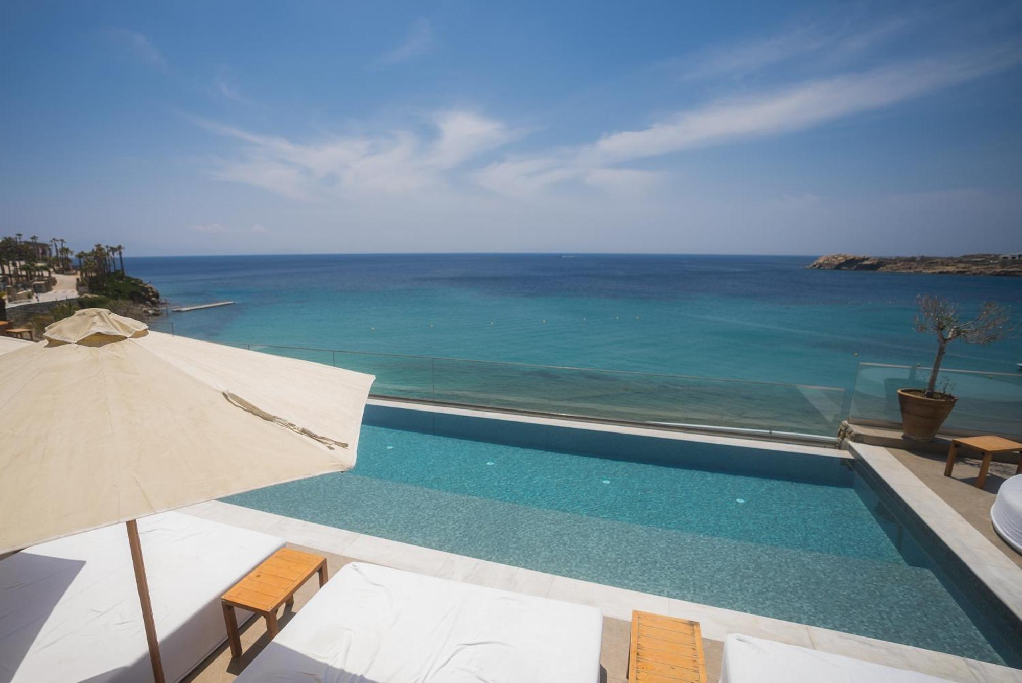 New Paradise Beach Resort - Adults Only ภายนอก รูปภาพ